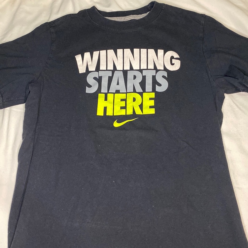 Nike winning starts here tee